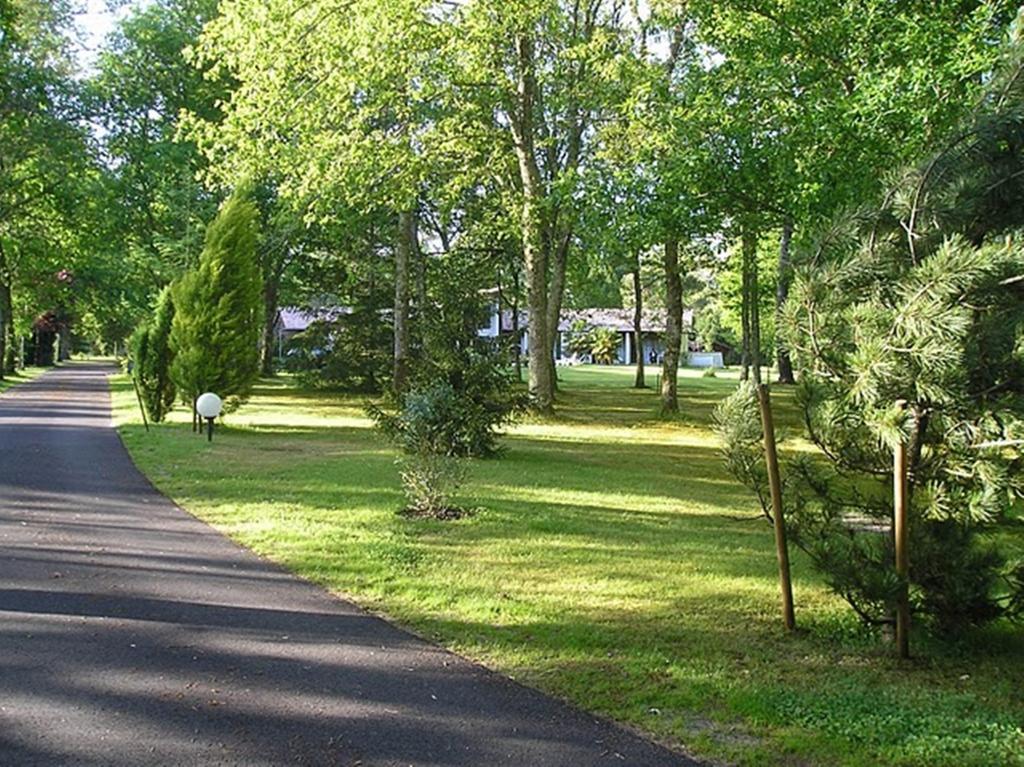 Parc De L'Aiguade Bed & Breakfast Saint-Paul-lès-Dax Dış mekan fotoğraf